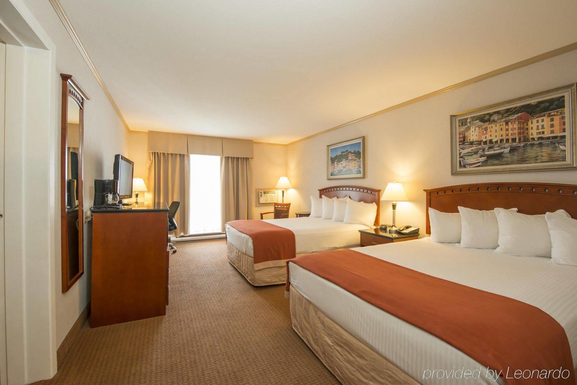 Western Northgate Hotel 3*